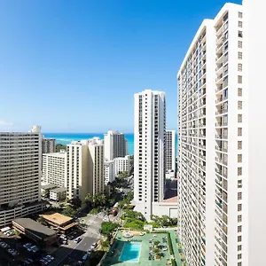 Hawaiian Sun Holidays Hotel Honolulu